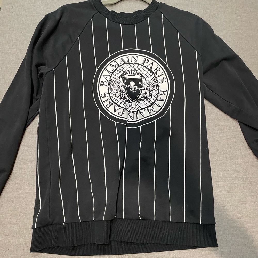 Balmain sweater size XS in very good condition